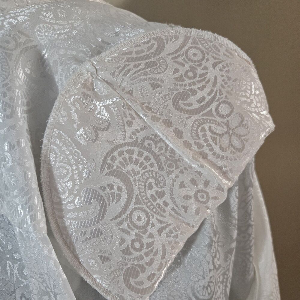 Vintage 80s White Satin Jacquard Blouse Pleated Front Whimsigoth Poet Ren Faire - Picture 7 of 8